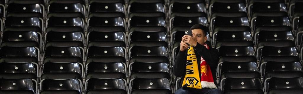 换帅风暴：利物浦的未来与传奇接班人的抉择