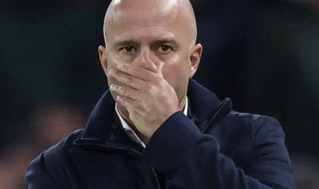 坚决不换帅！斯洛特拿到欧冠名额就留任，利物浦再给2亿欧元买人