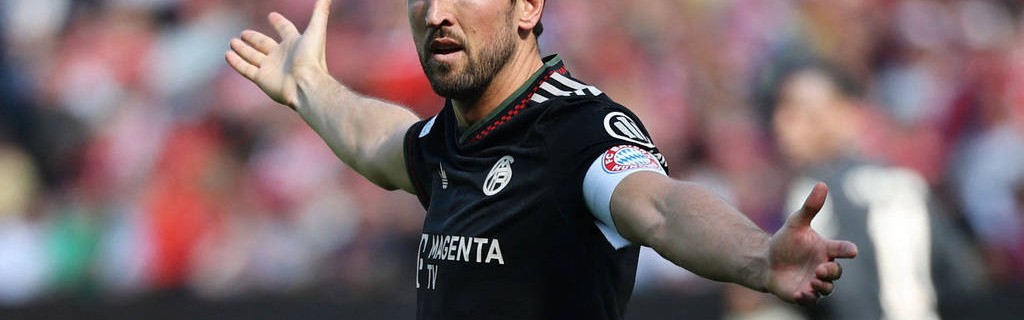 观战台：拜仁携九连胜与巴黎巅峰对决 枪手马竞硬碰硬