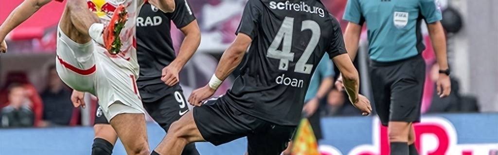 德甲1比0爆大冷！美因茨主场不败金身告破，弗赖堡门神一战封神！