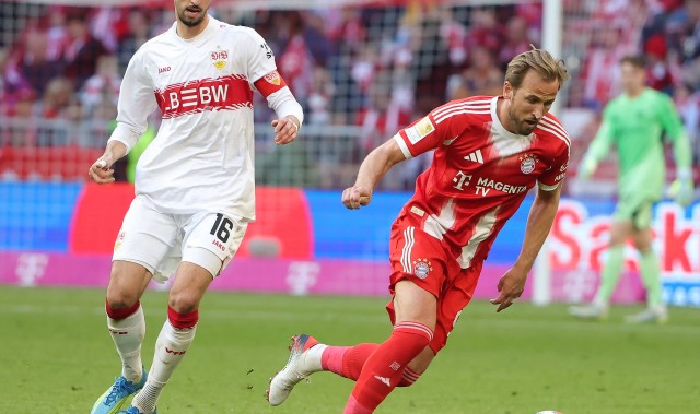 拜仁提前四轮卫冕德甲 向“六冠王”迈进