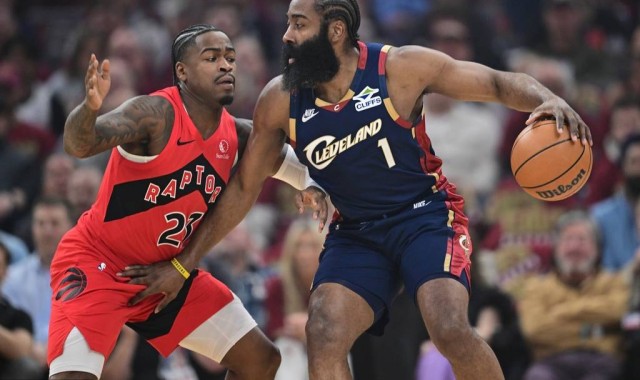 米切尔30+7哈登28分 莫布利25+8骑士力克猛龙总分2-0领先