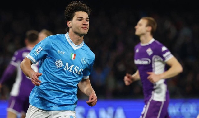 2-1！23岁意大利新星贡献1球1助，那不勒斯终结两连败冲刺前二