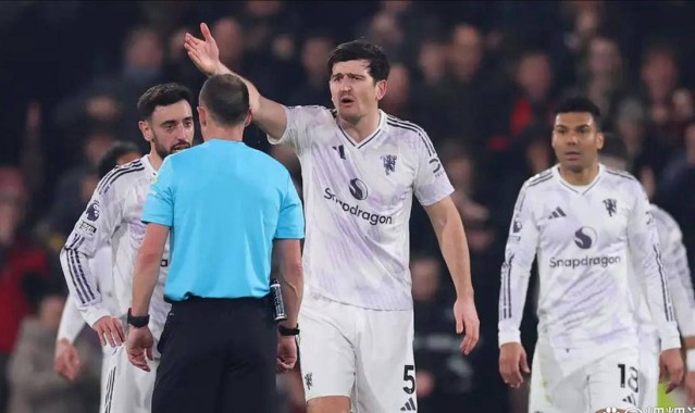 曼联强烈不满判罚，或将就迪亚洛点球争议向裁判机构正式投诉